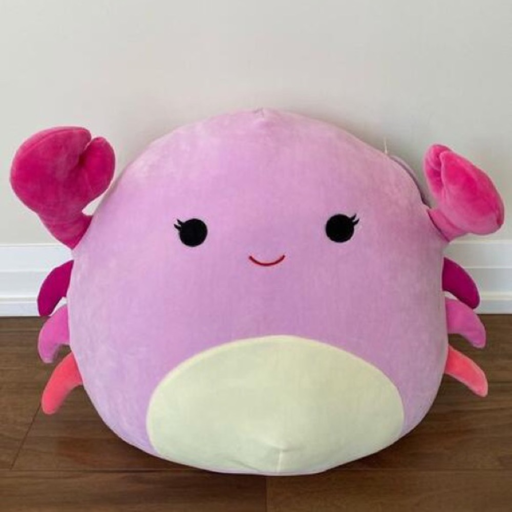 ✨NEW✨ CAILEY SQUISHMALLOW 16” *i accept offers*